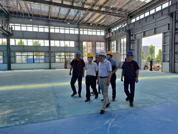 市住建局局長(zhǎng)到獅子山項(xiàng)目調(diào)研  市住建局局長(zhǎng)到獅子山項(xiàng)目調(diào)研