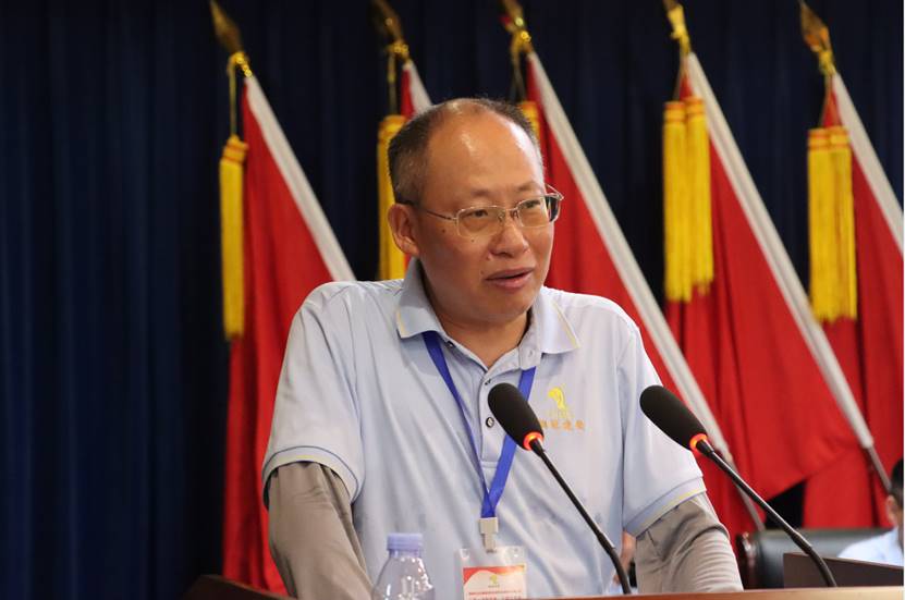 公司召開三屆一次職工代表會(huì)、三屆工會(huì)會(huì)員代表會(huì)