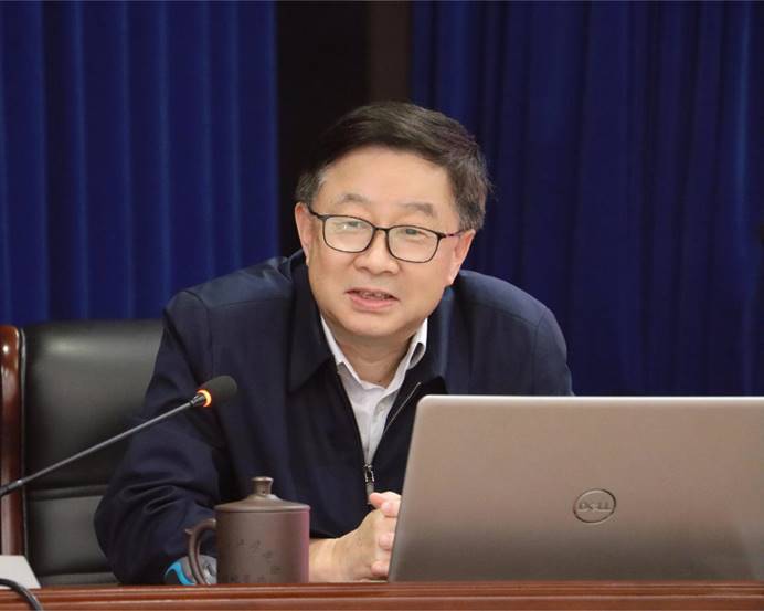 公司舉辦黨委書(shū)記講黨課暨“青年大講堂”第一期 公司舉辦黨委書(shū)記講黨課暨“青年大講堂”第一期