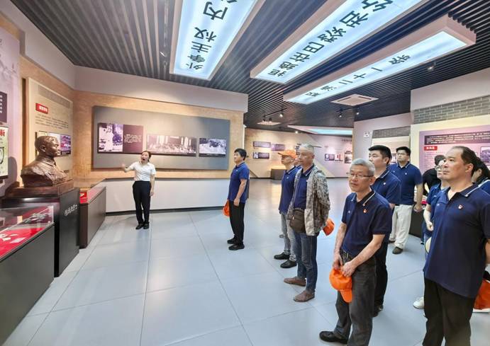 公司黨委組織開展黨日活動  公司黨委組織開展黨日活動